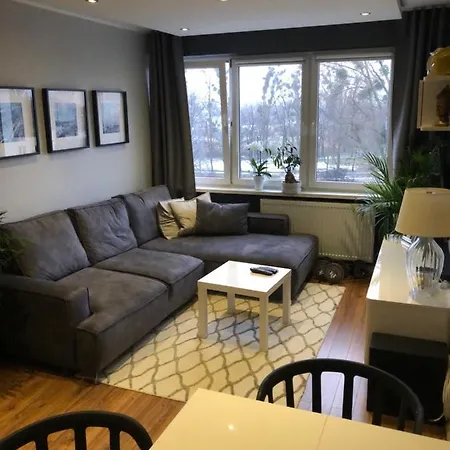 Apartament White Glove Kolobrzeska Apartment Danzig